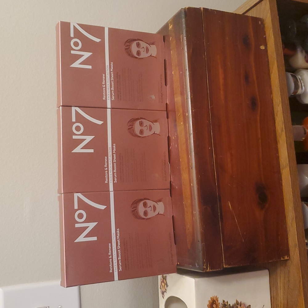 No7 Restore & Renew Serum Boost Sheet Masks